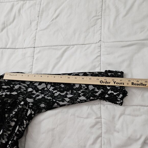 Tadashi Shoji Collection Jacket Wrap 8 Black Lace Overlay Floral Sequin Beaded - Picture 9 of 9